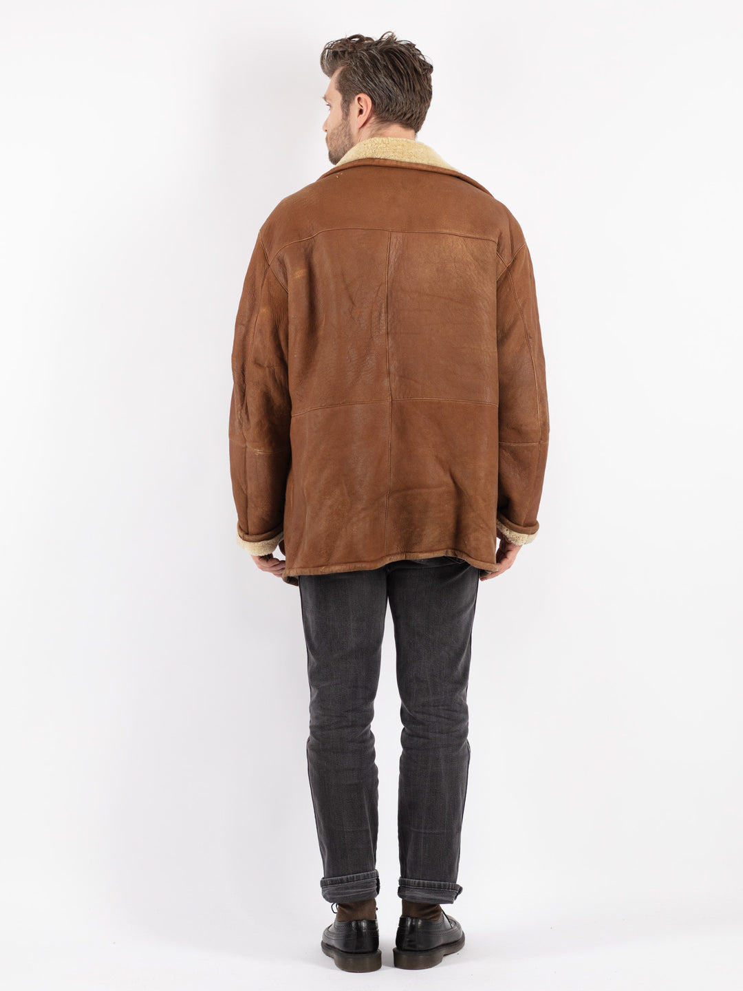 Vintage 90's Men Sheepskin Coat in Brown