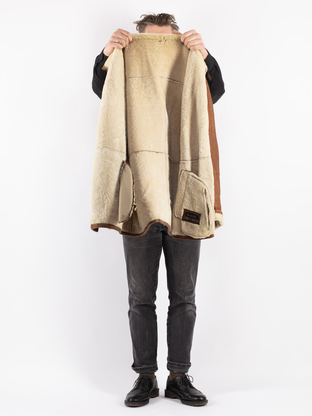 Vintage 90's Men Sheepskin Coat in Brown