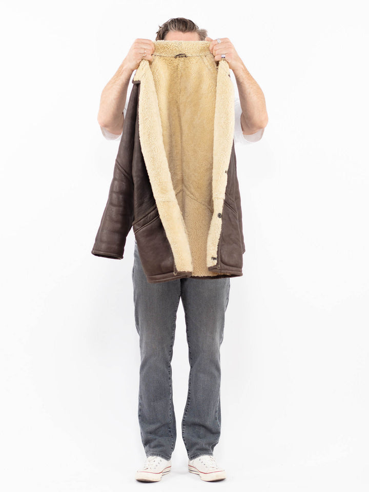 Vintage 90's Men Sheepskin Coat in BrownZ1956