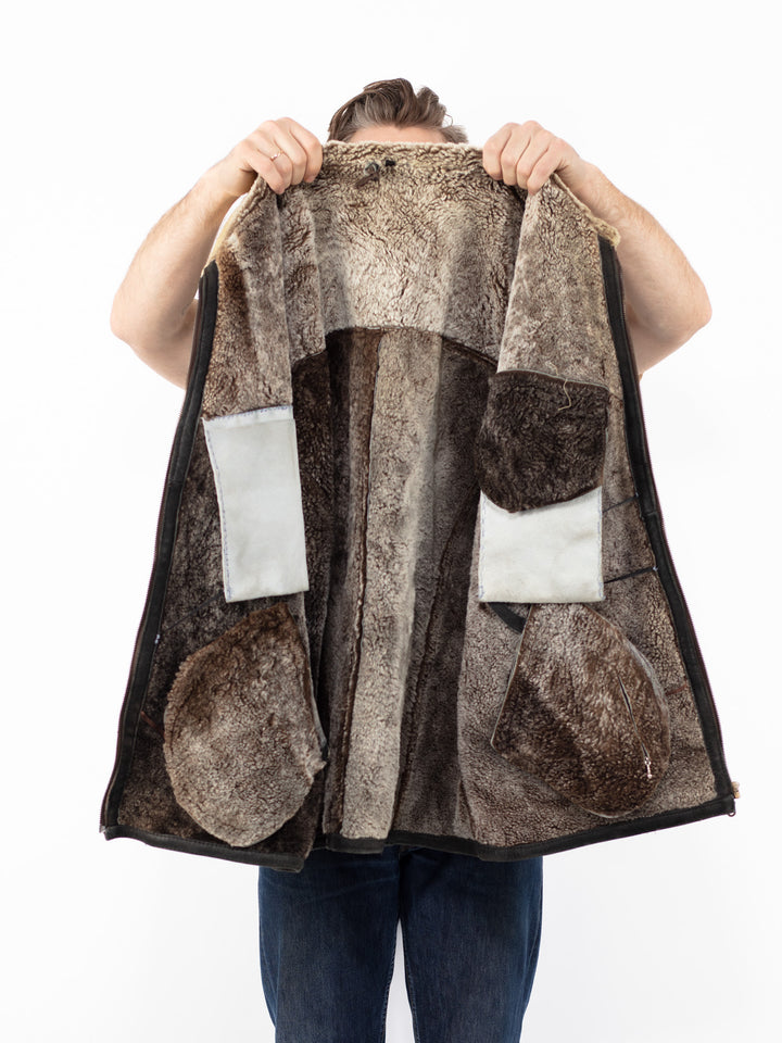 Vintage 90's Men Sheepskin Coat in BlackZ2565