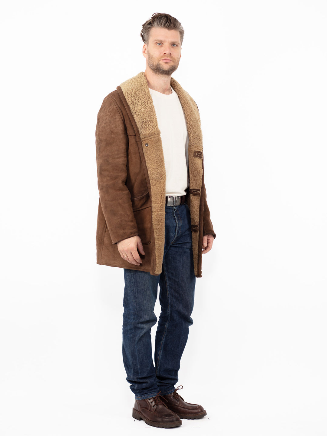 Vintage 90's Men Sheepskin Coat in BrownZ2566