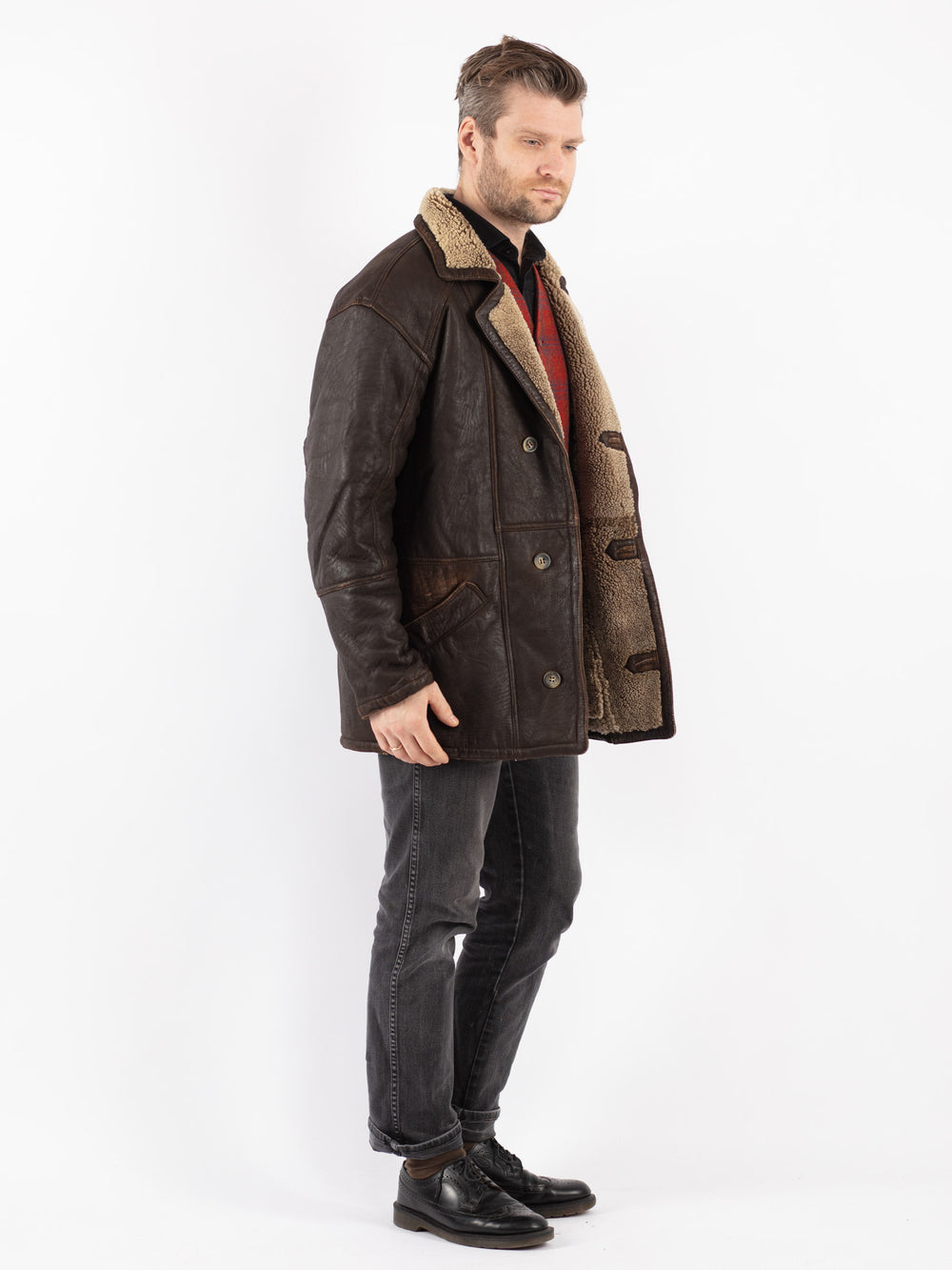 Vintage 90's Men Sheepskin Coat in Brown