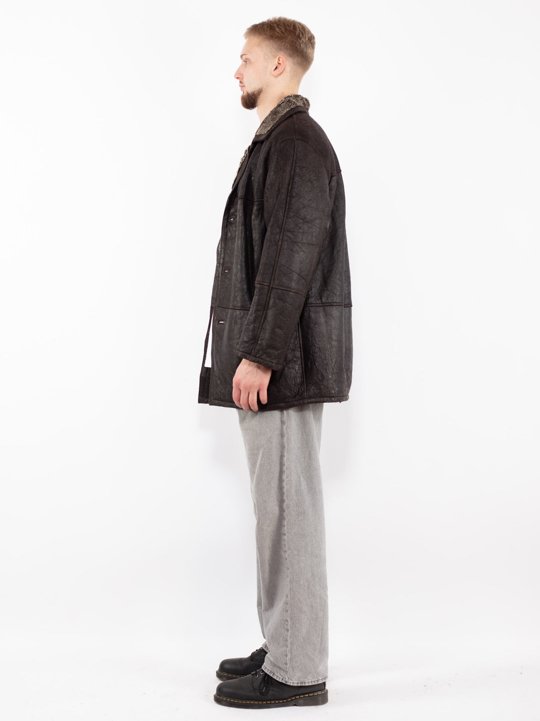 Vintage 90's Men Sheepskin Coat in Brown