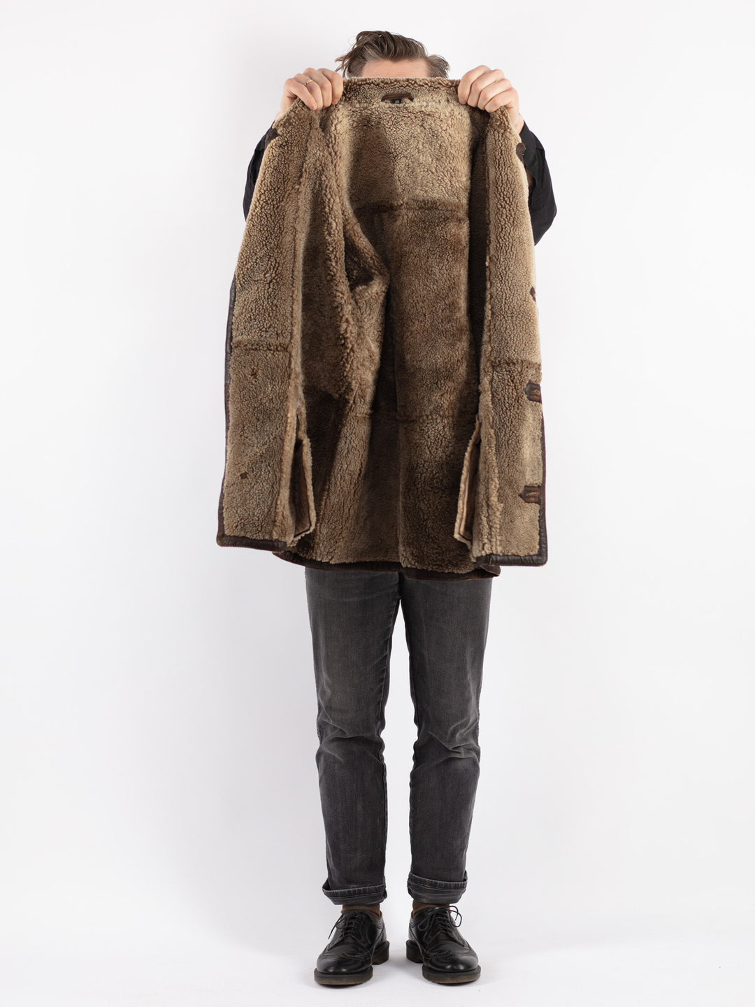 Vintage 90's Men Sheepskin Coat in Brown