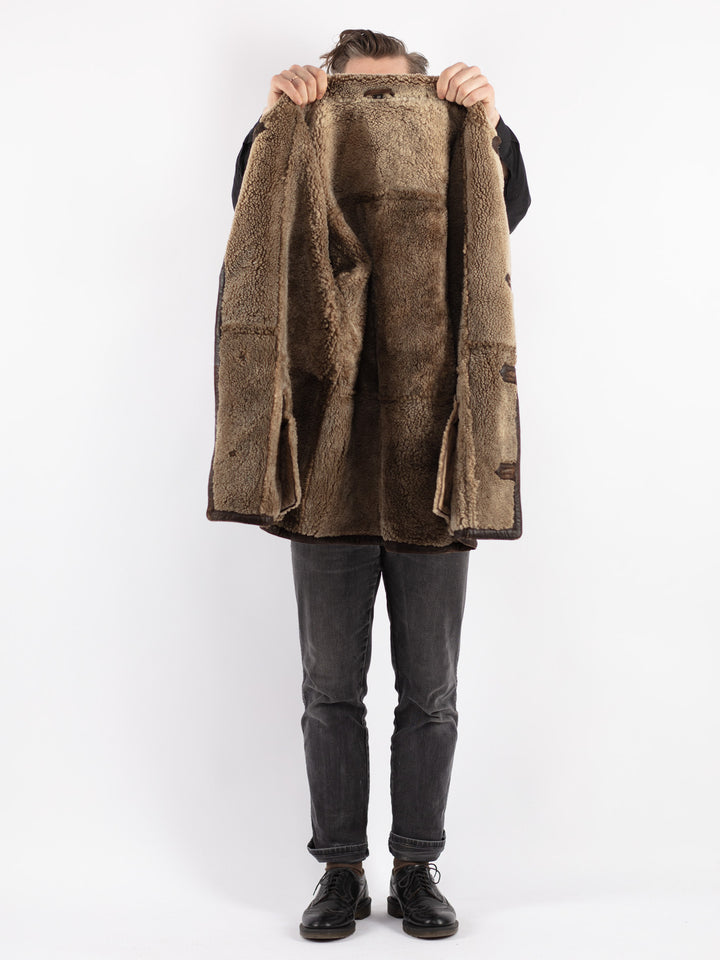Vintage 90's Men Sheepskin Coat in Brown