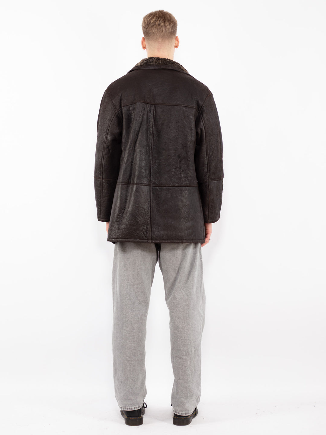 Vintage 90's Men Sheepskin Coat in Brown