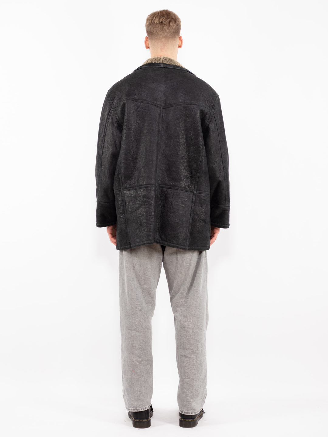 Vintage 90's Men Sheepskin Leather Coat in Black