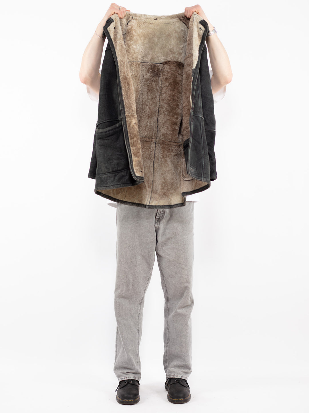 Vintage 90's Men Sheepskin Coat in Faded Black