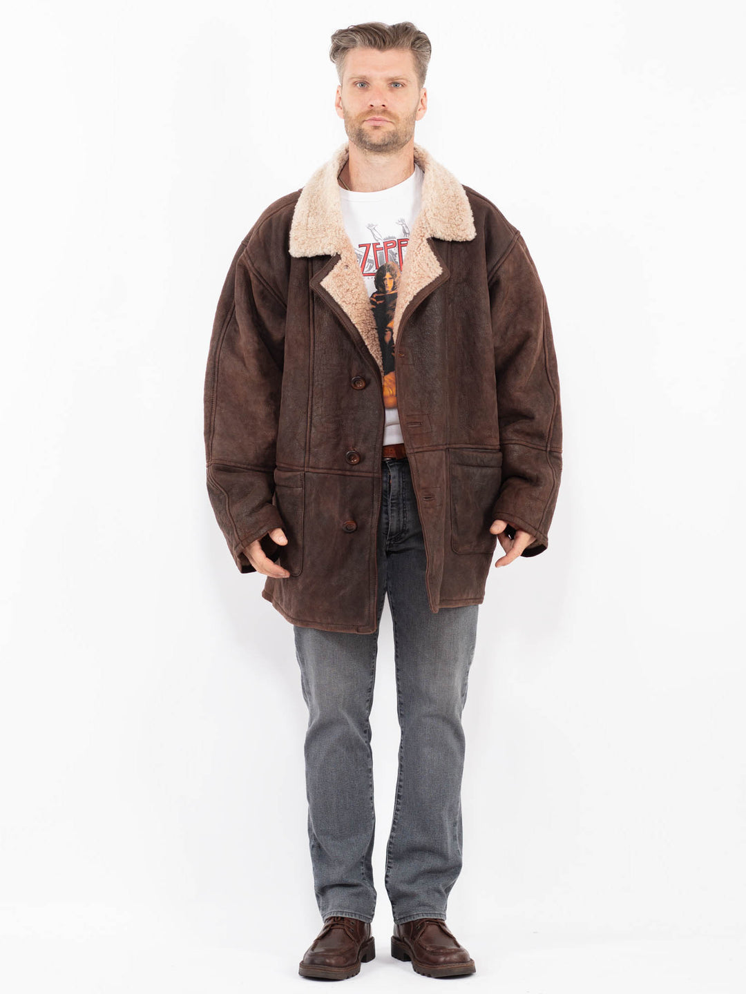 Vintage 90's Men Sheepskin Coat in BrownZ2093