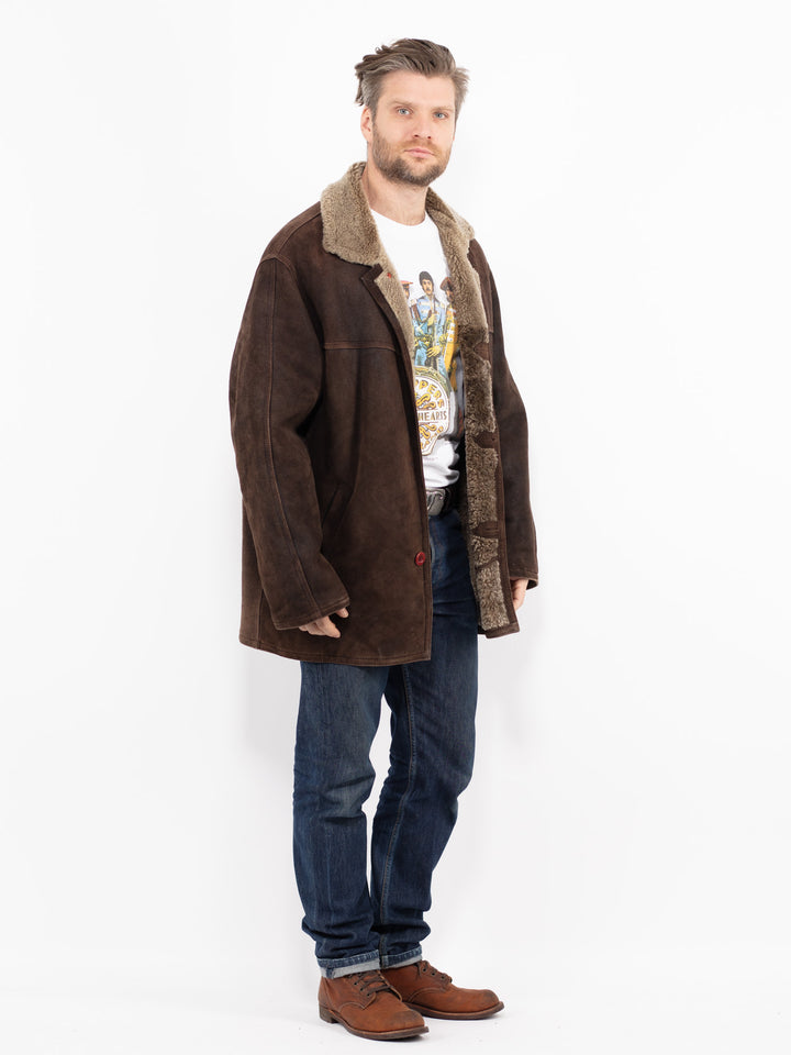 Vintage 90's Men Sheepskin Coat in BrownZ2700