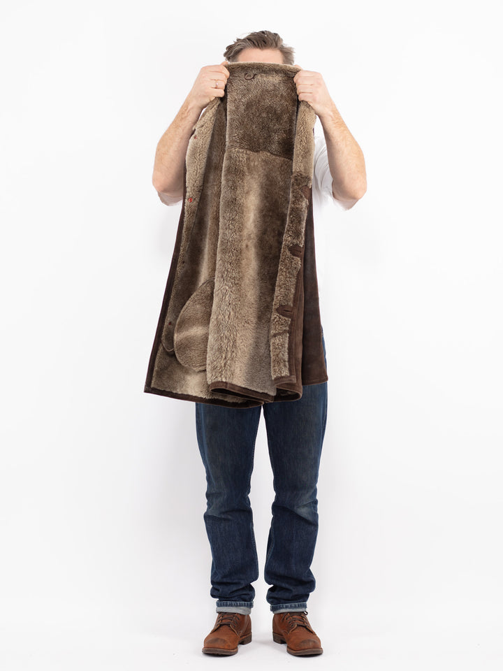 Vintage 90's Men Sheepskin Coat in BrownZ2700