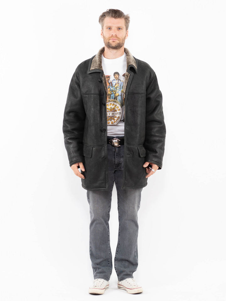 Vintage 90's Men Sheepskin Coat in BlackZ1971