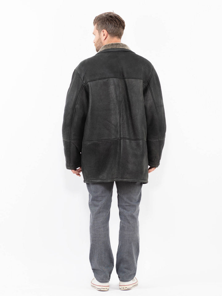 Vintage 90's Men Sheepskin Coat in BlackZ1971