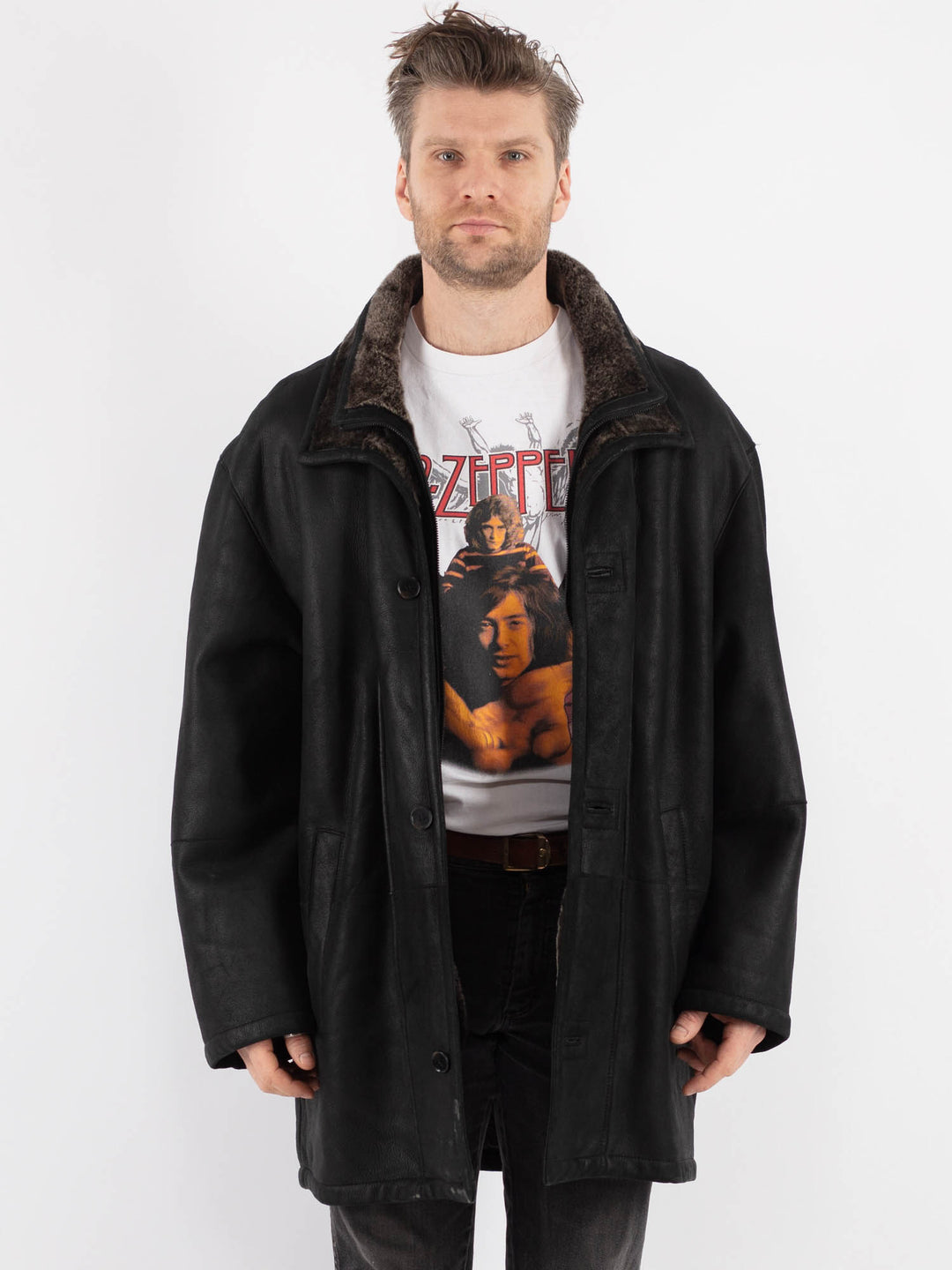 Vintage 90's Men Sheepskin Coat in Black