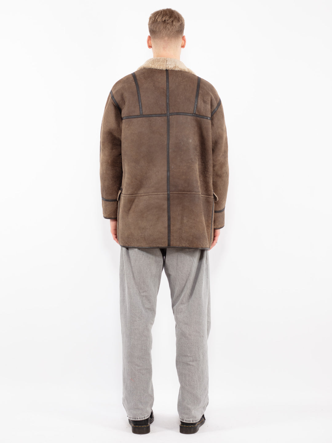 Vintage 90's Men Sheepskin Coat in Brown