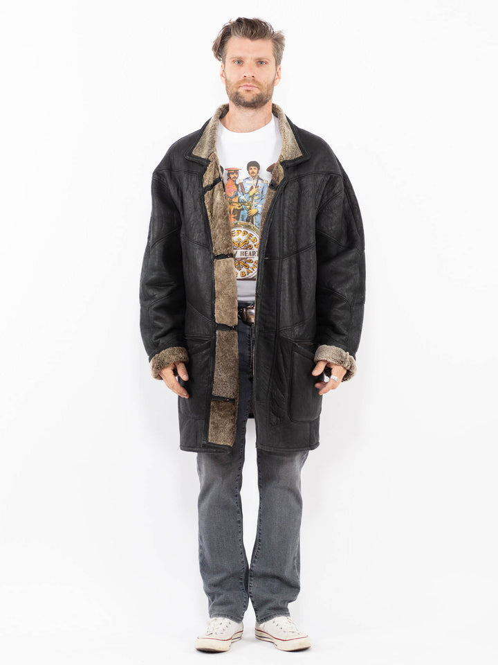 Vintage 90's Men Sheepskin Coat in BlackZ1973