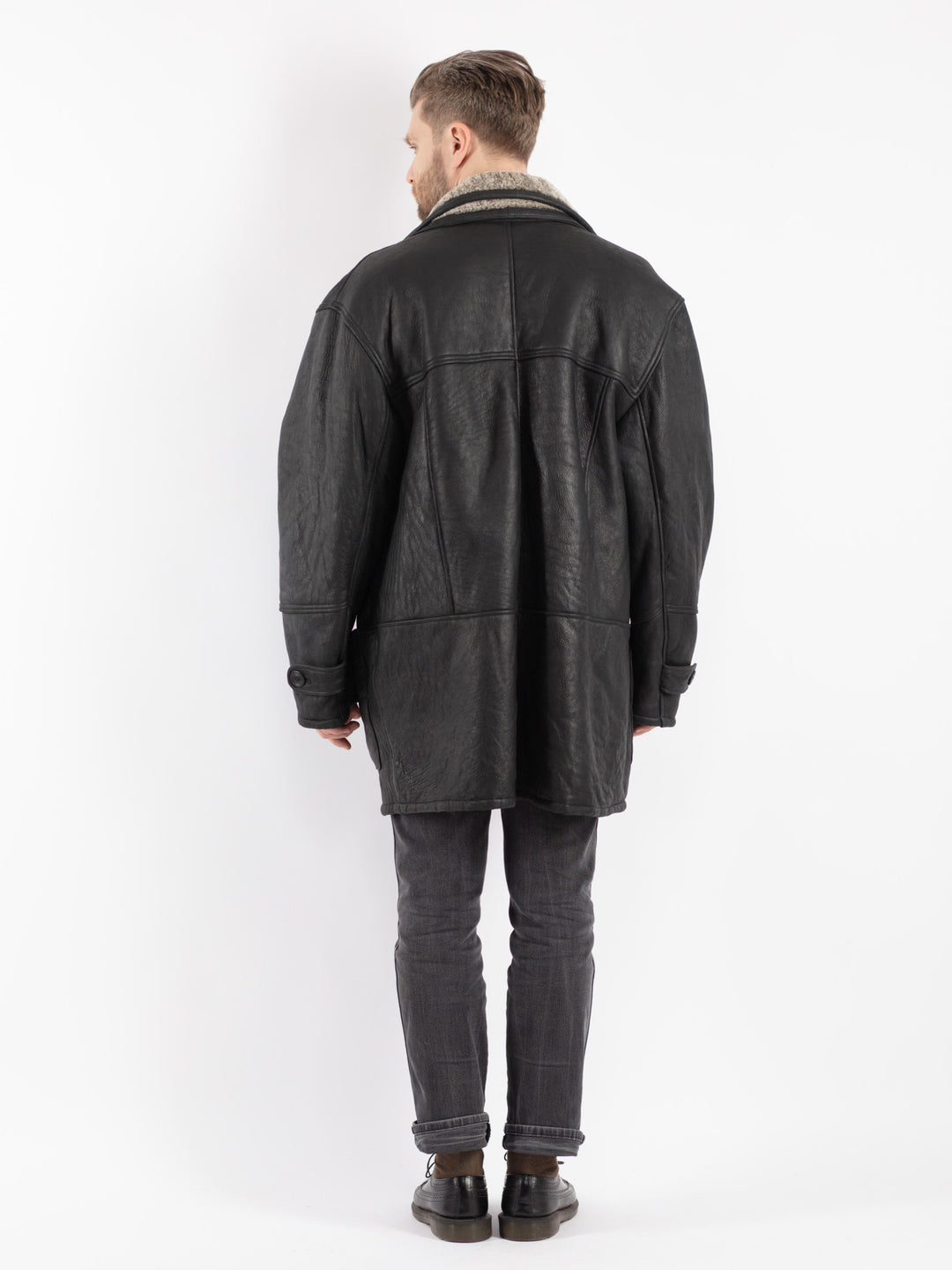 Vintage 90's Men Sheepskin Coat in Black