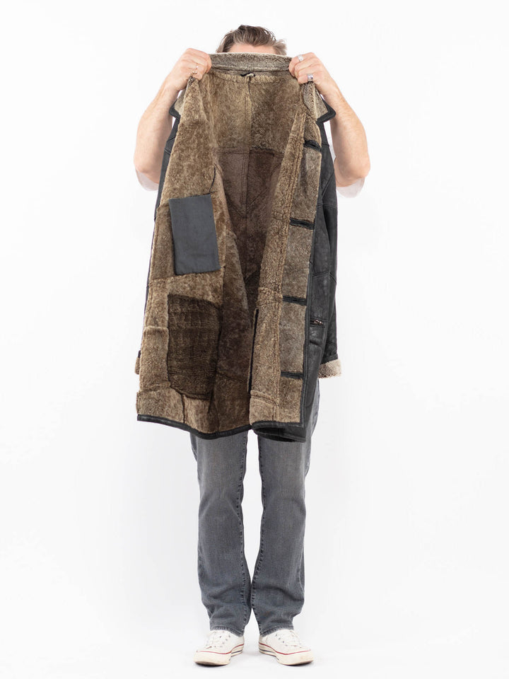 Vintage 90's Men Sheepskin Coat in BlackZ1973