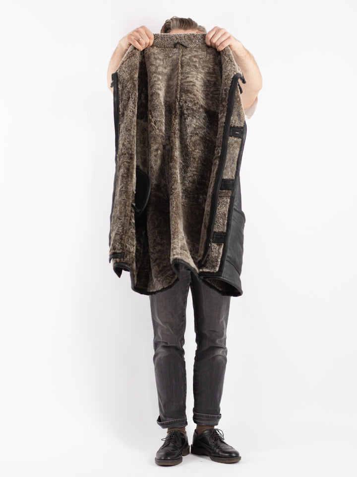 Vintage 90's Men Sheepskin Coat in Black