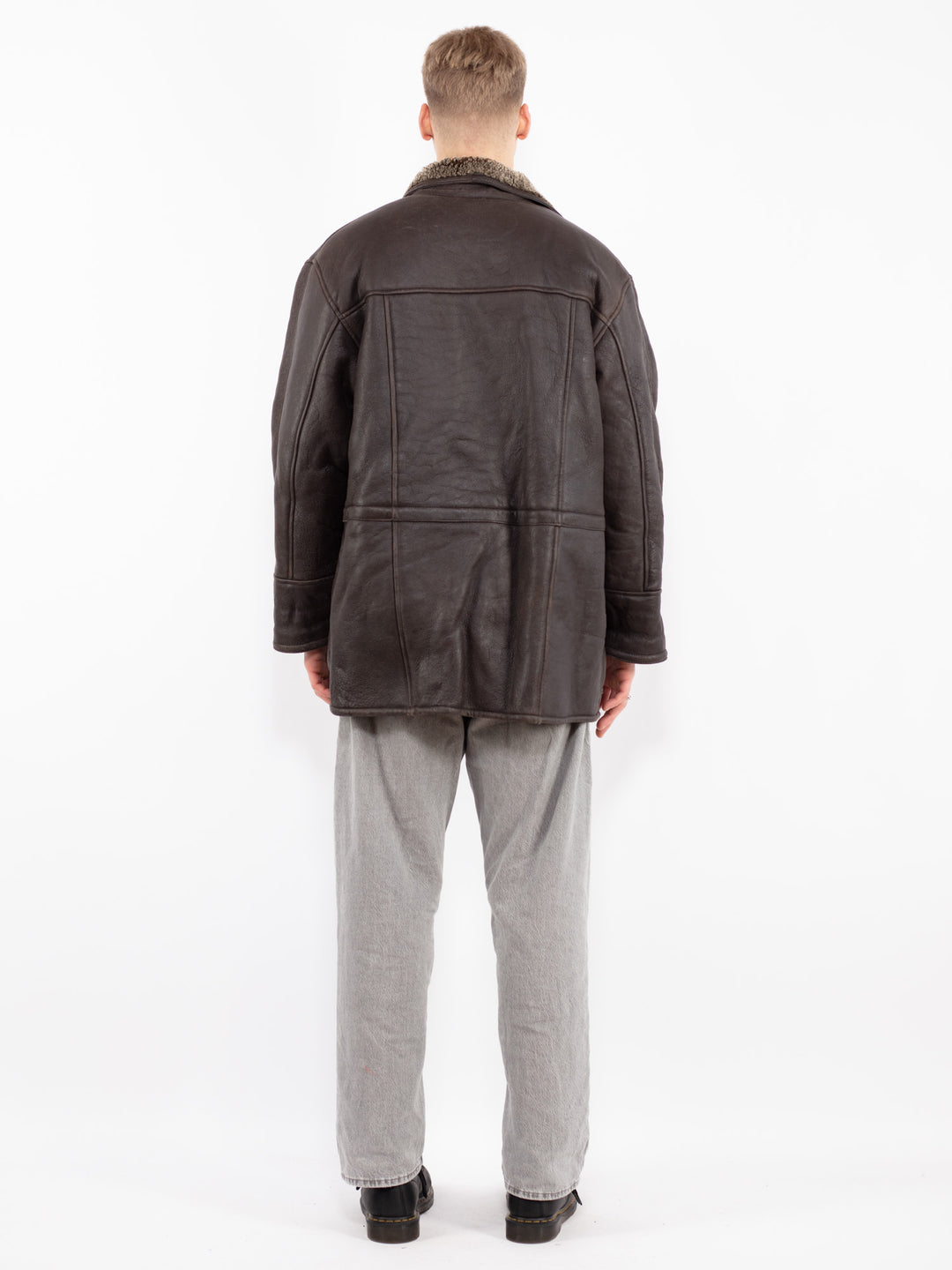 Vintage 90's Men Sheepskin Coat in BrownZ2507