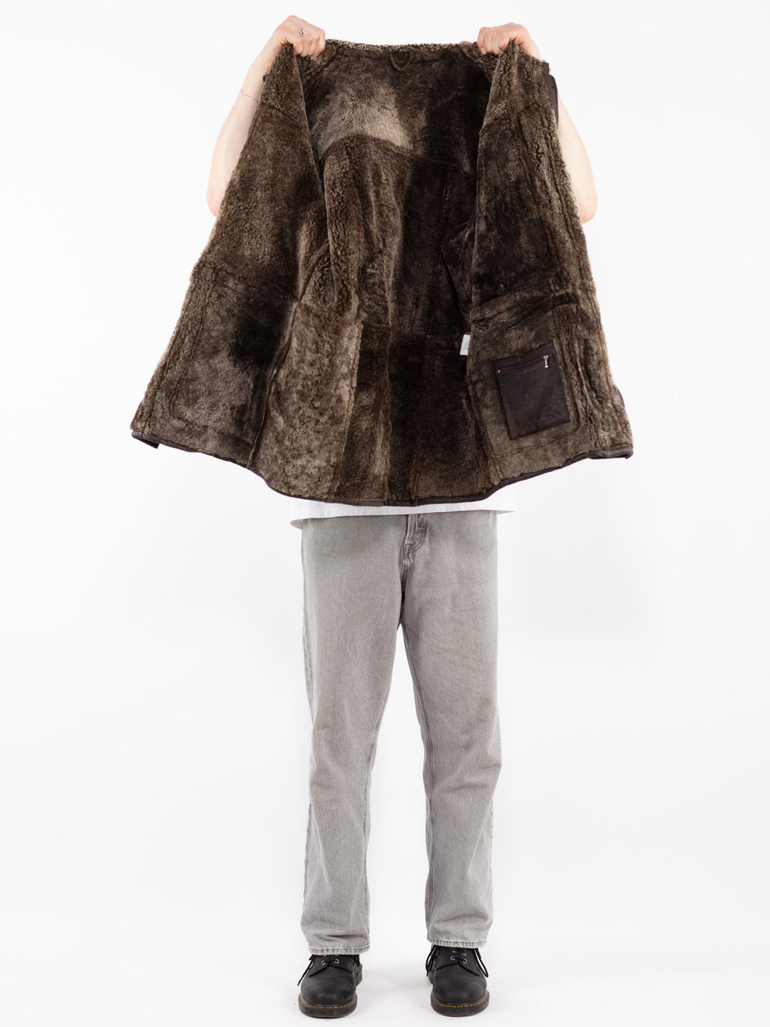 Vintage 90's Men Sheepskin Coat in BrownZ2507