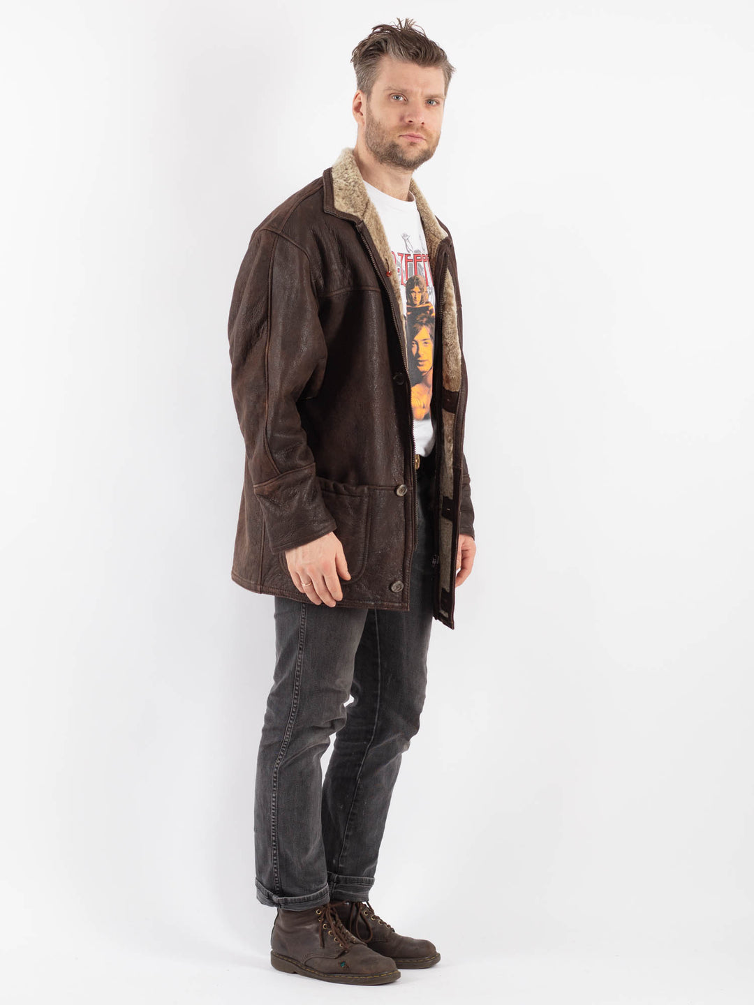 Vintage 90's Men Sheepskin Coat in Brown