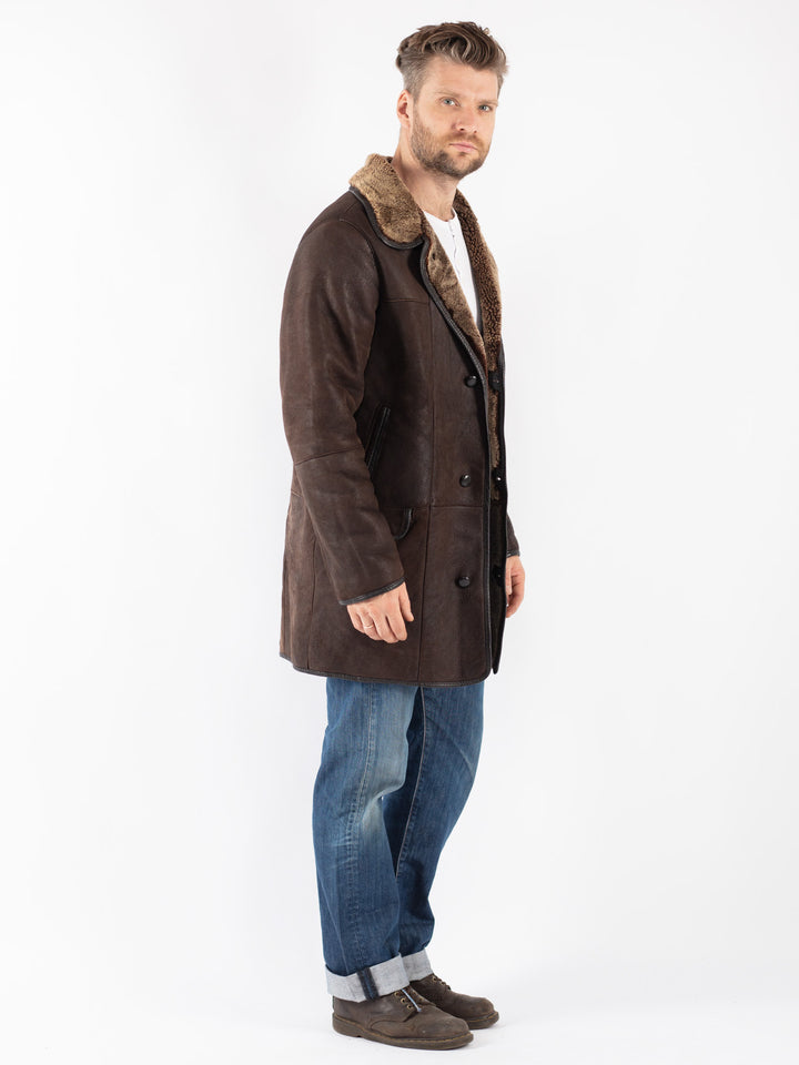 Vintage 90's Men Sheepskin Coat in Brown