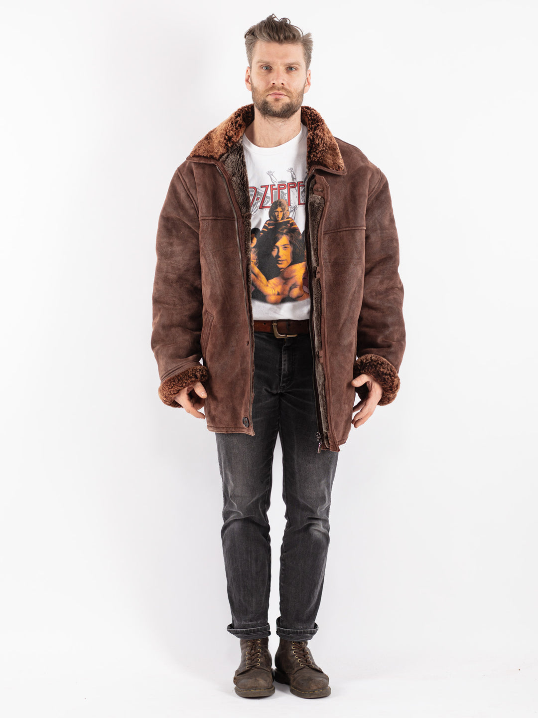 Vintage 90's Men Sheepskin Coat in Brown