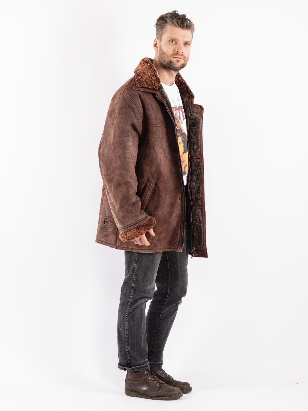 Vintage 90's Men Sheepskin Coat in Brown