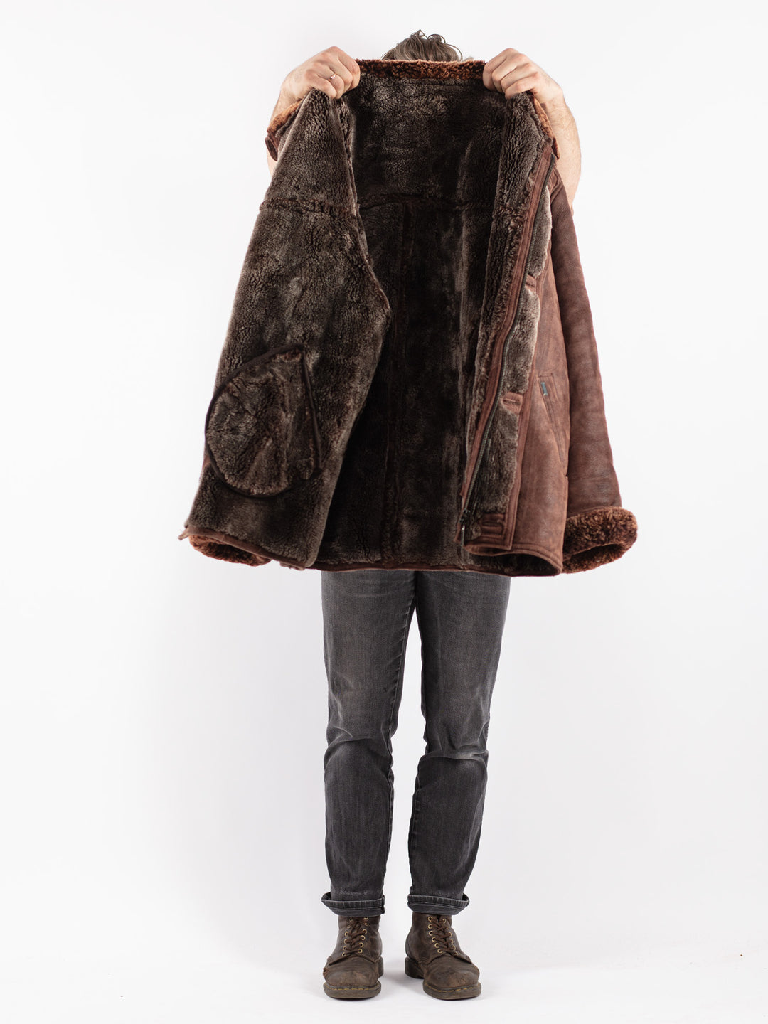 Vintage 90's Men Sheepskin Coat in Brown