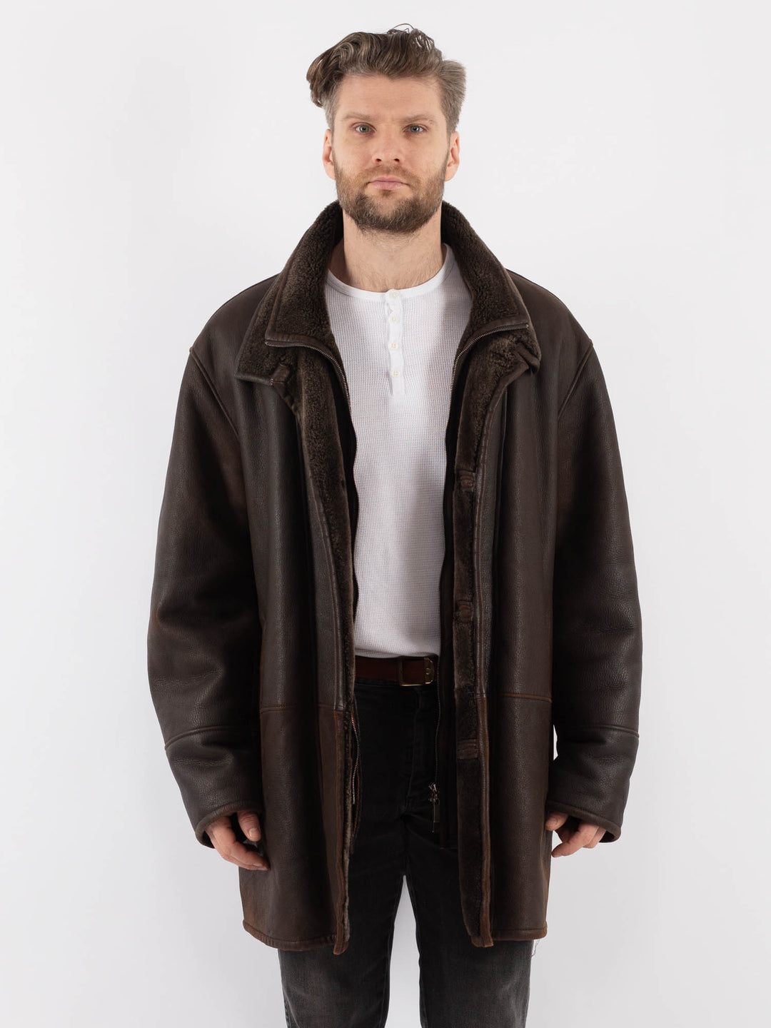 Vintage 90's Men Sheepskin Coat in BrownZ1010