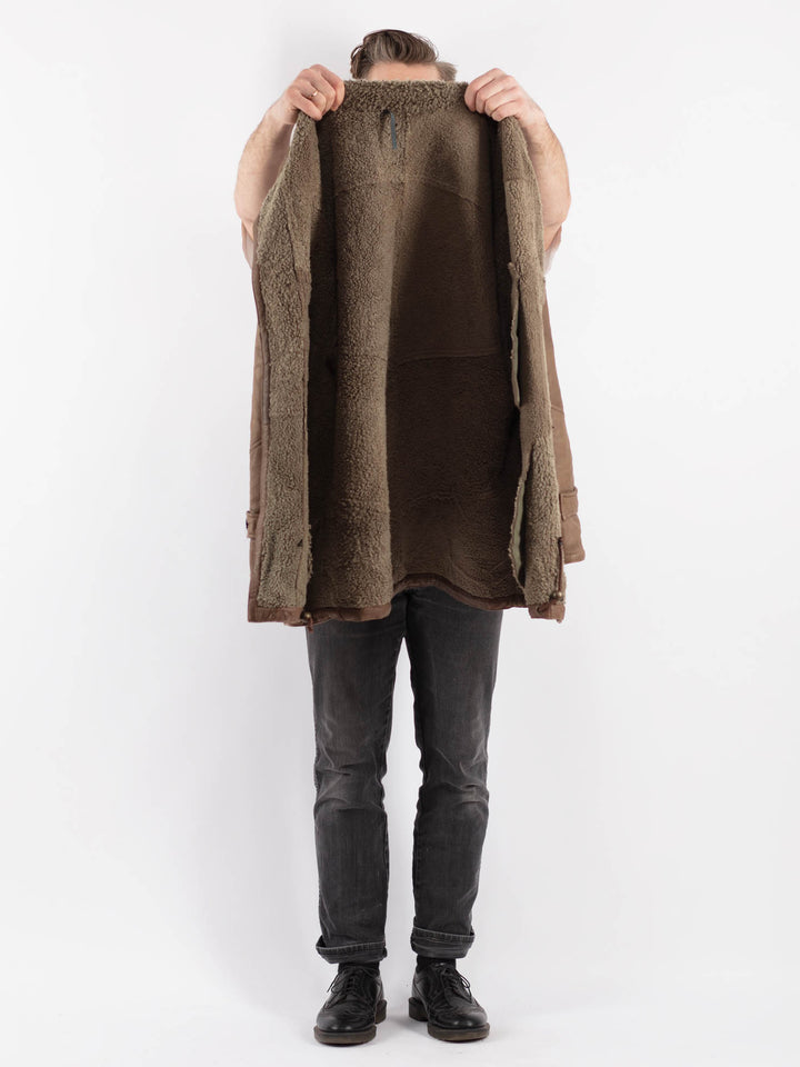 Vintage 90's Men Sheepskin Coat in BrownZ452