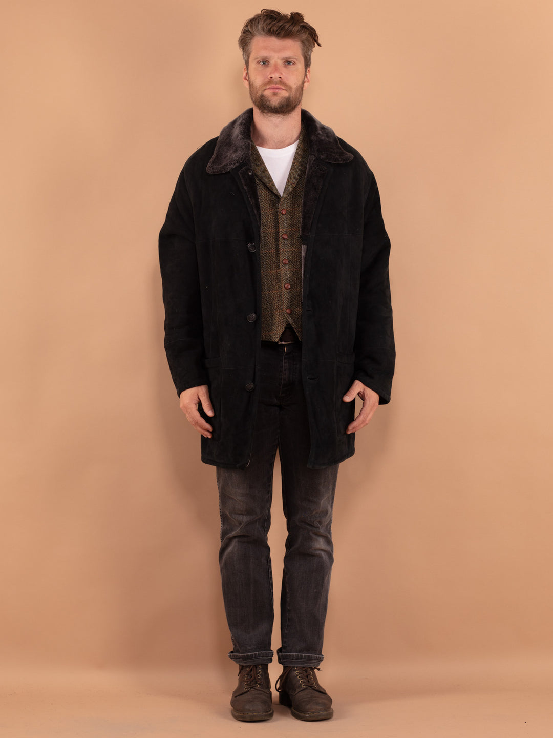 Vintage 90's Men Sheepskin Coat in Black
