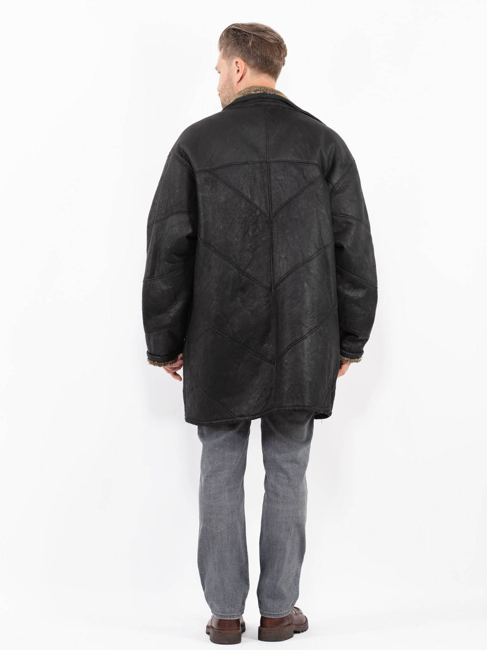 Vintage 90's Men Sheepskin Coat in BlackZ2106