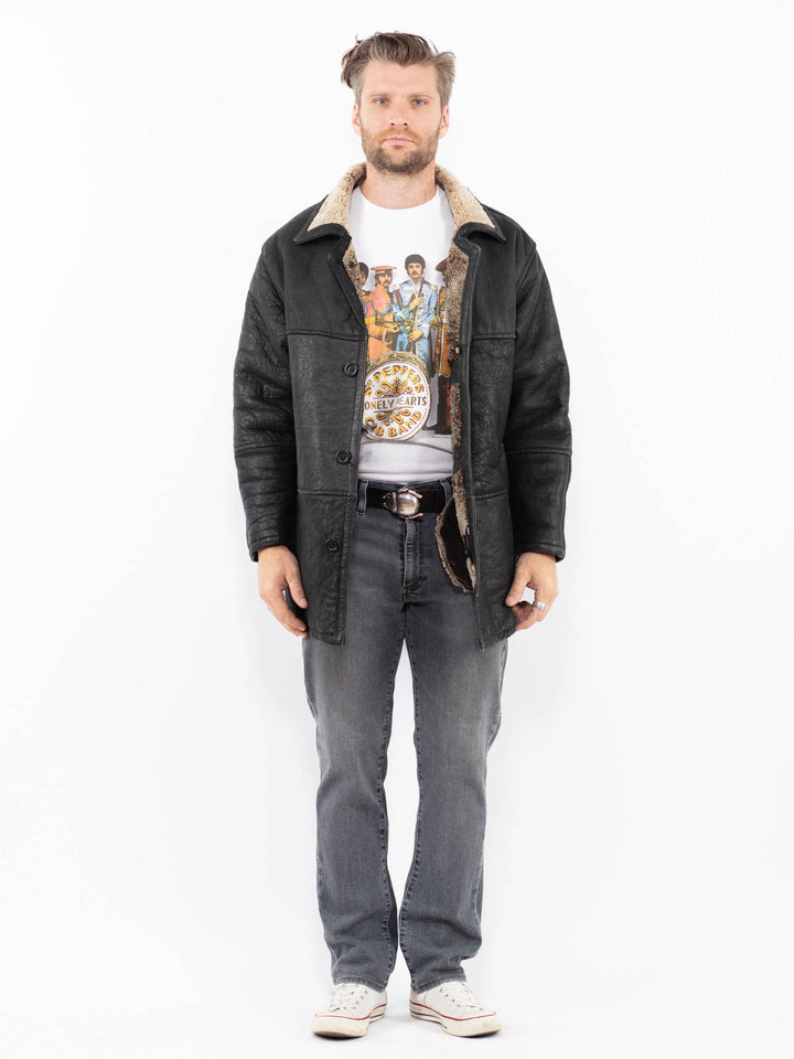 Vintage 90's Men Sheepskin Coat in Black