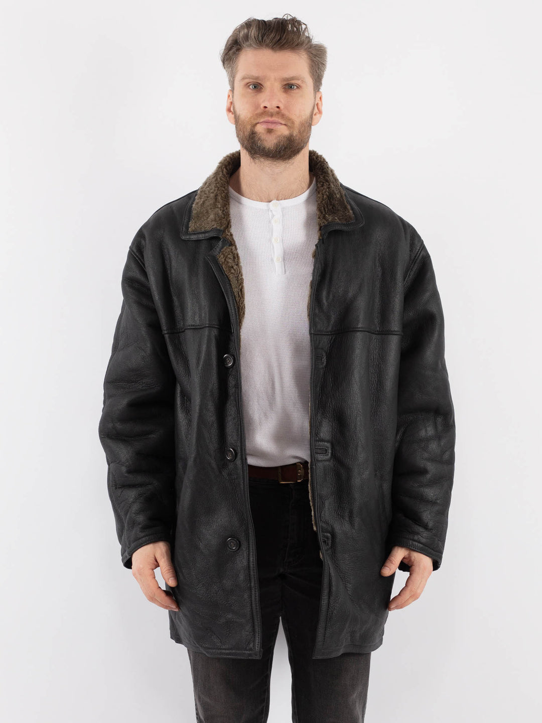 Vintage 90's Men Sheepskin Coat in BlackZ1011