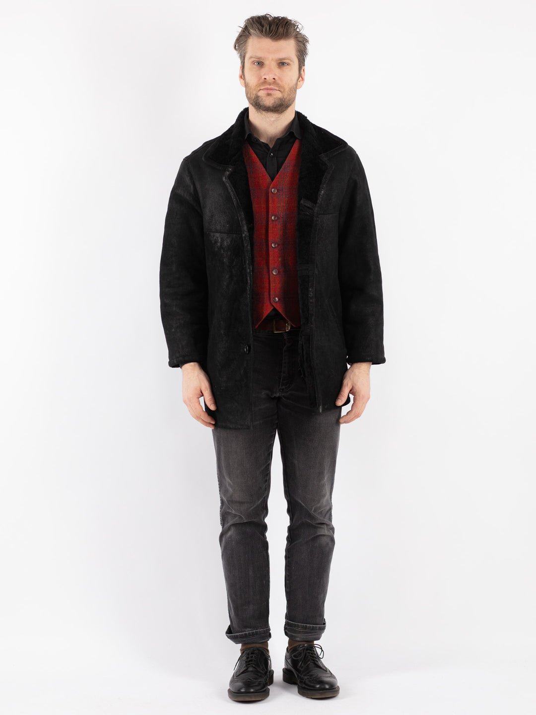 Vintage 90's Men Sheepskin Coat in Black