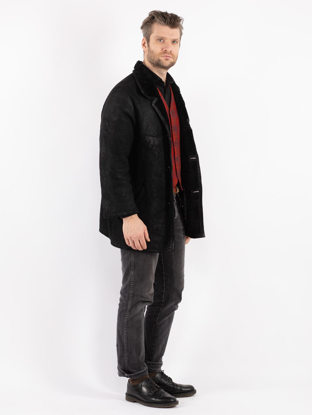Vintage 90's Men Sheepskin Coat in Black