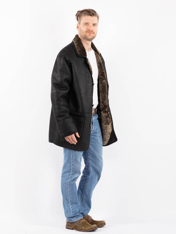Vintage 90's Men Sheepskin Coat in BlackZ1436