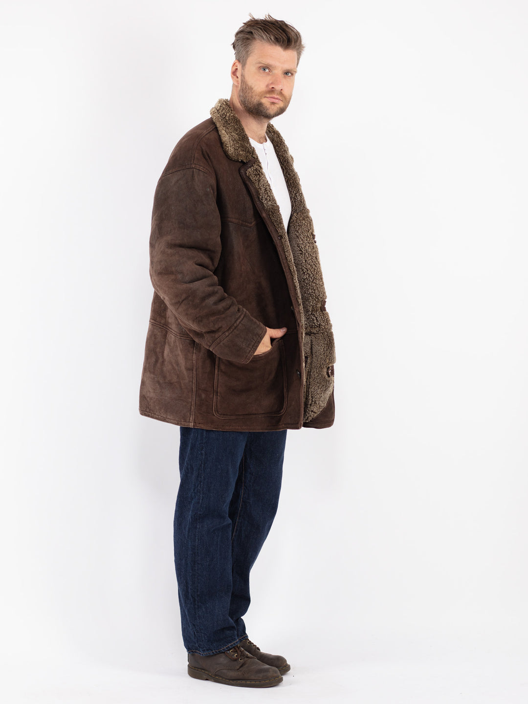 Vintage 90's Men Sheepskin Coat in Brown