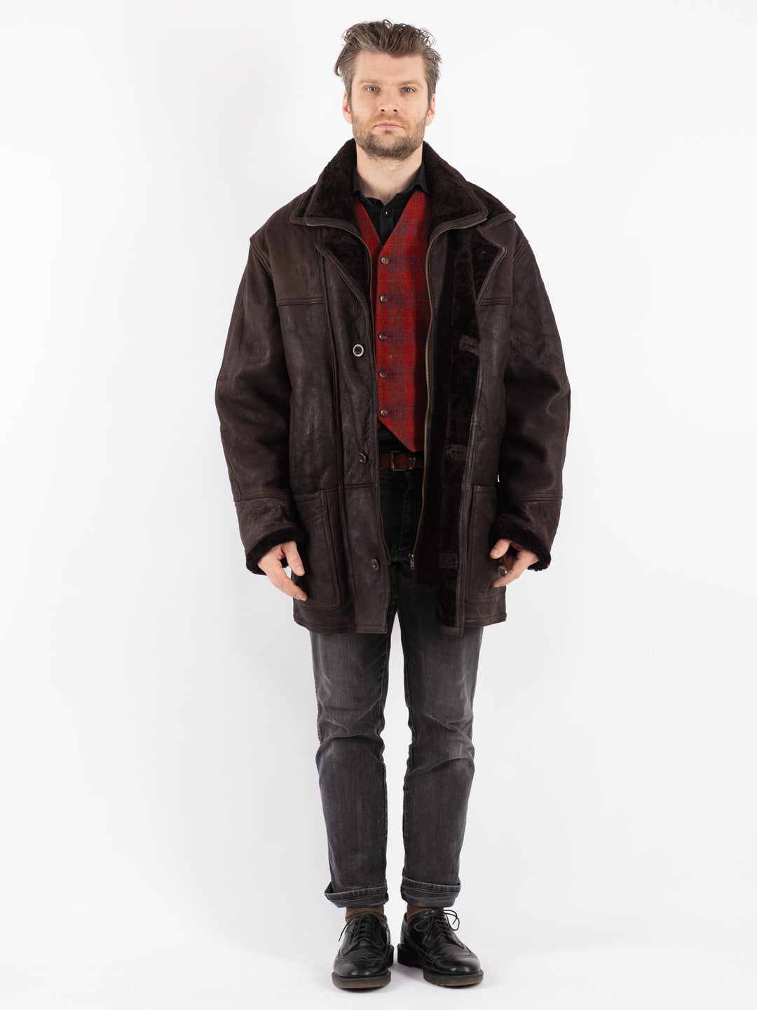 Vintage 90's Men Sheepskin Coat in Brown