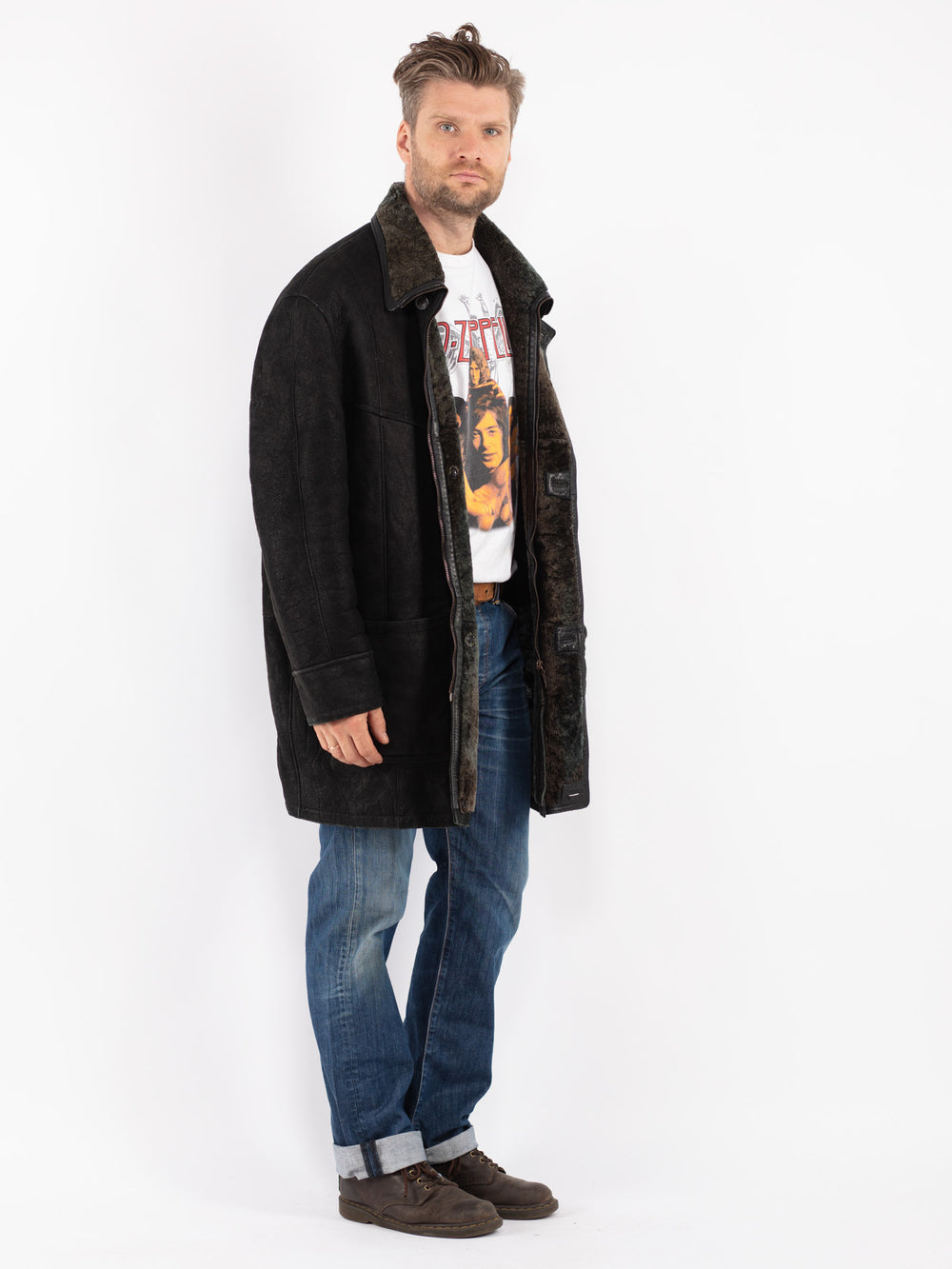Vintage 90's Men Sheepskin Coat in Black