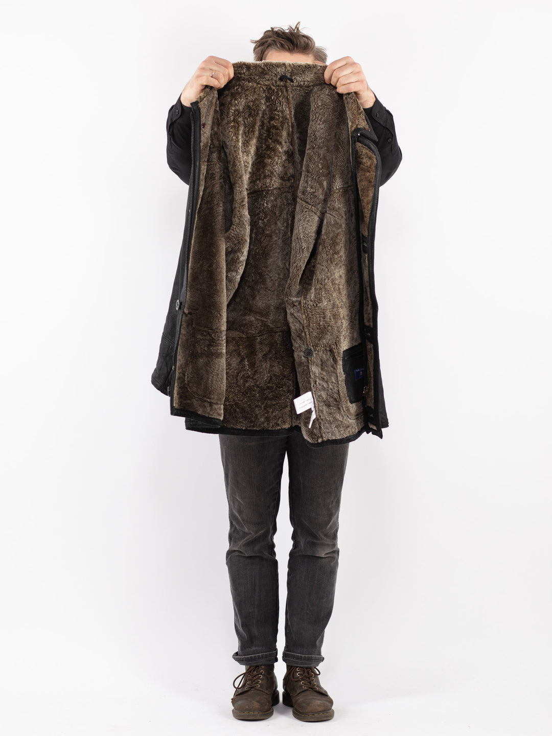 Vintage 90's Men Sheepskin Coat in Black