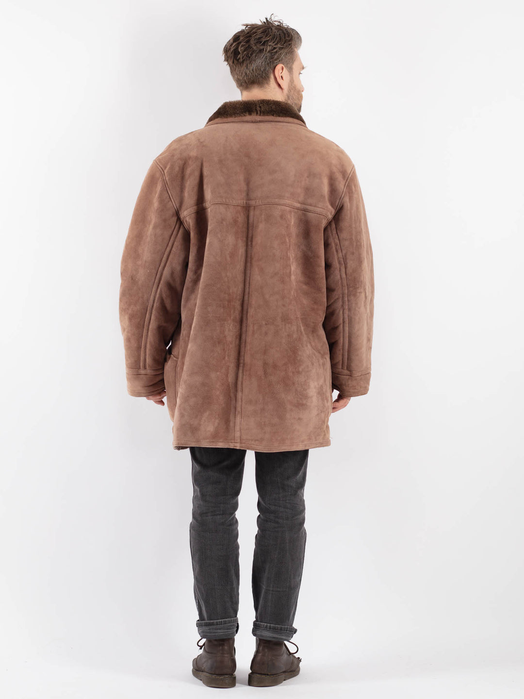 Vintage 90's Men Sheepskin Coat in BrownZ552