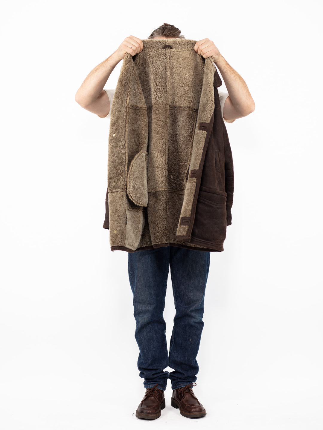 Vintage 90's Men Sheepskin Coat in Brown