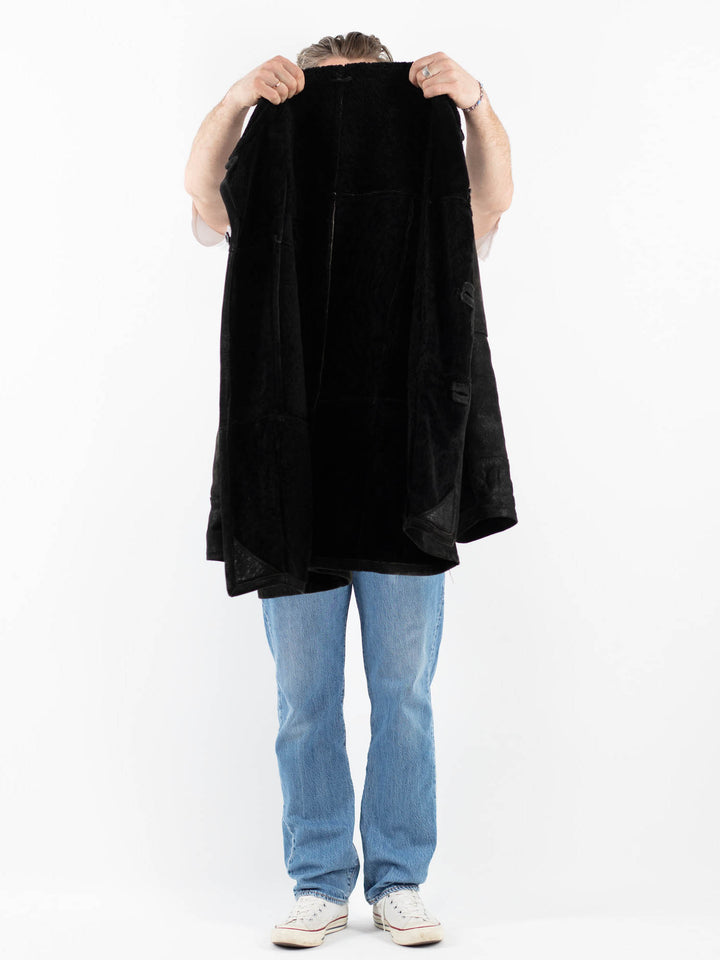 Vintage 90's Men Sheepskin Coat in BlackZ1777