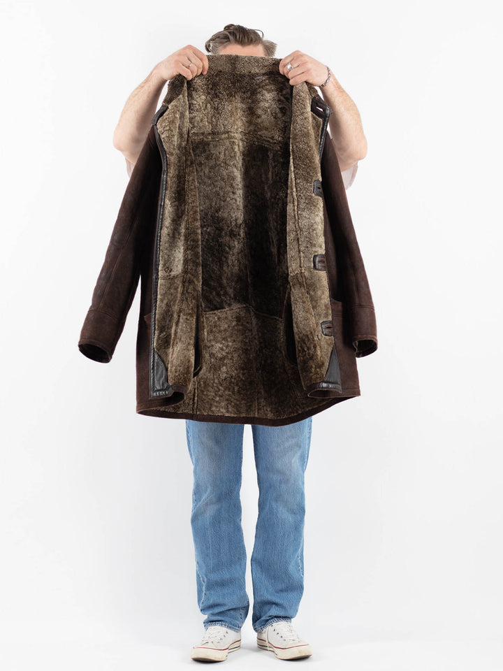 Vintage 90's Men Sheepskin Coat in BrownZ1780