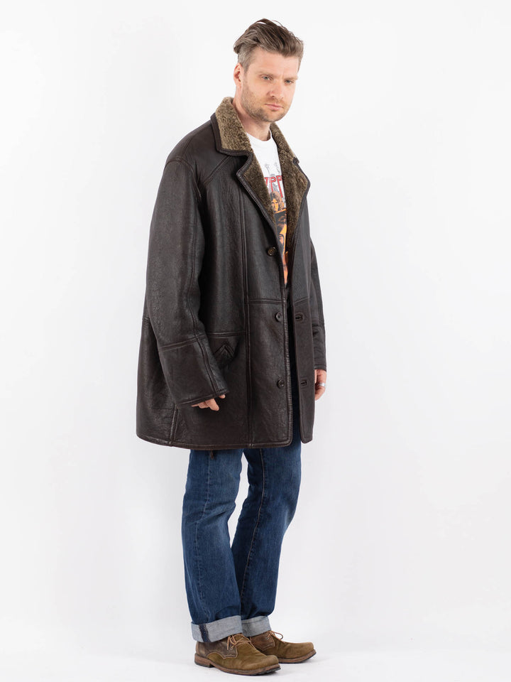 Vintage 90's Men Sheepskin Shearling Coat in BrownZ1556