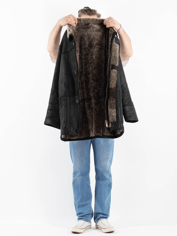 Vintage 90's Men Sheepskin Coat in BlackZ1783