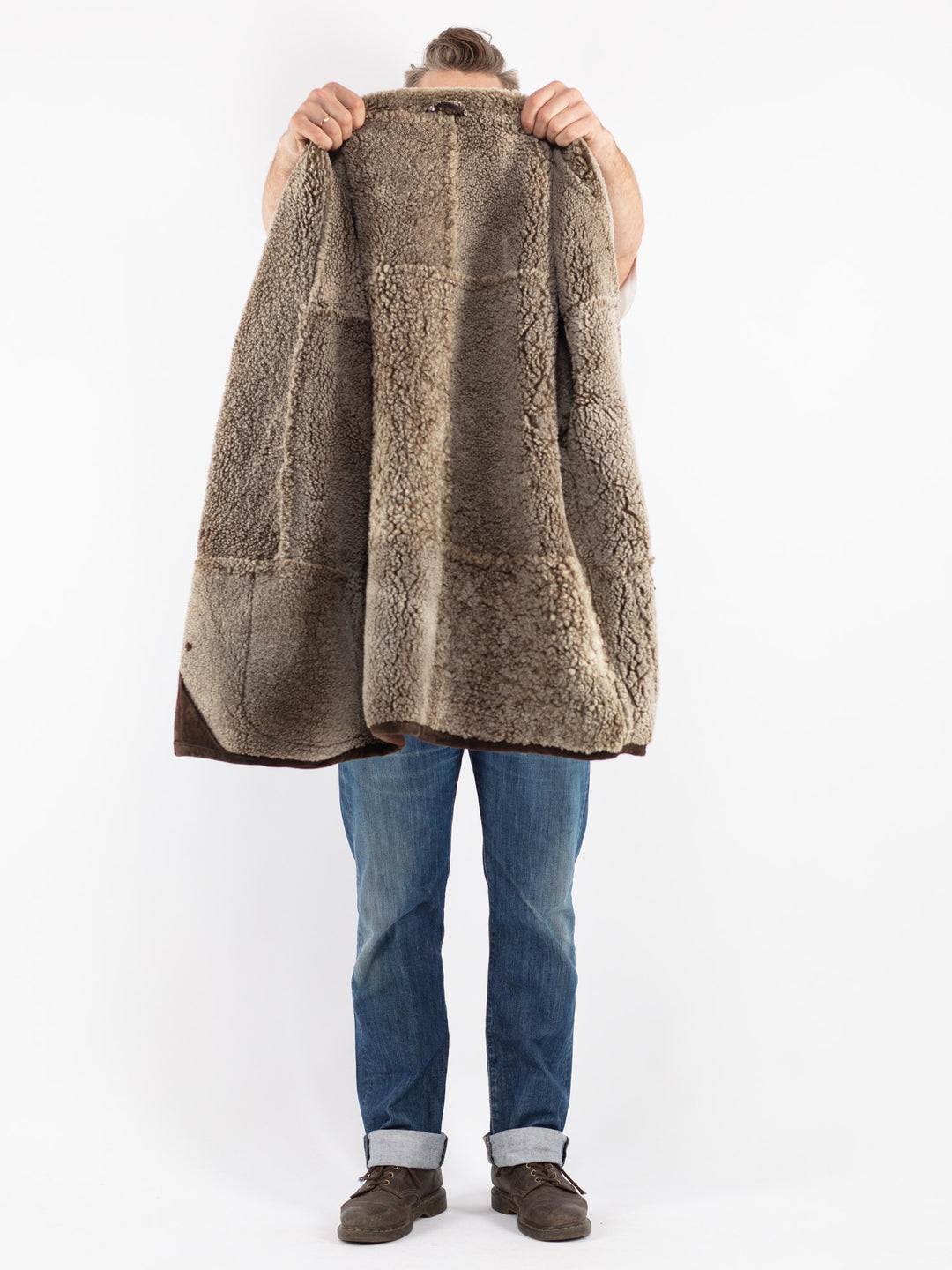 Vintage 90's Men Sheepskin Coat in Brown